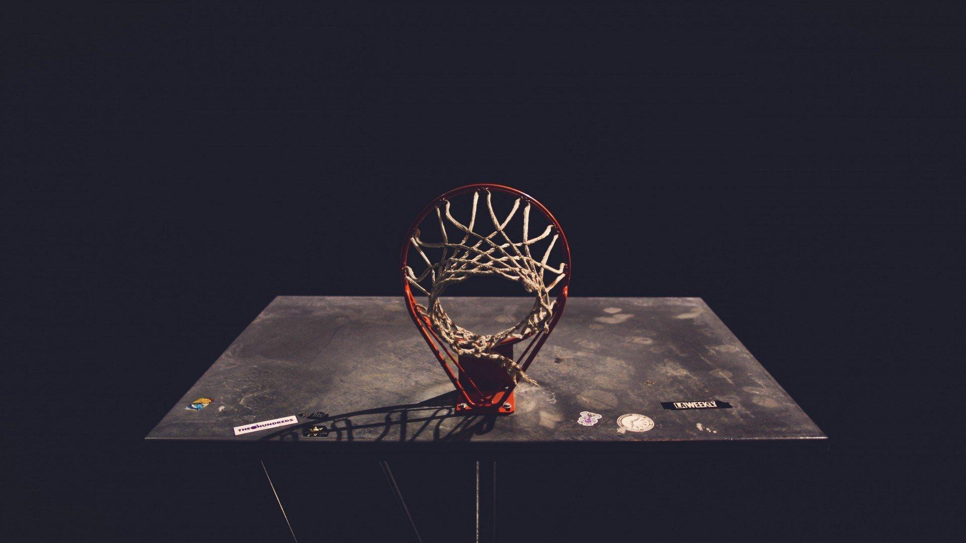 杜兰特率队夺冠获奥巴马短信盛赞,你的防守改变了比赛格局